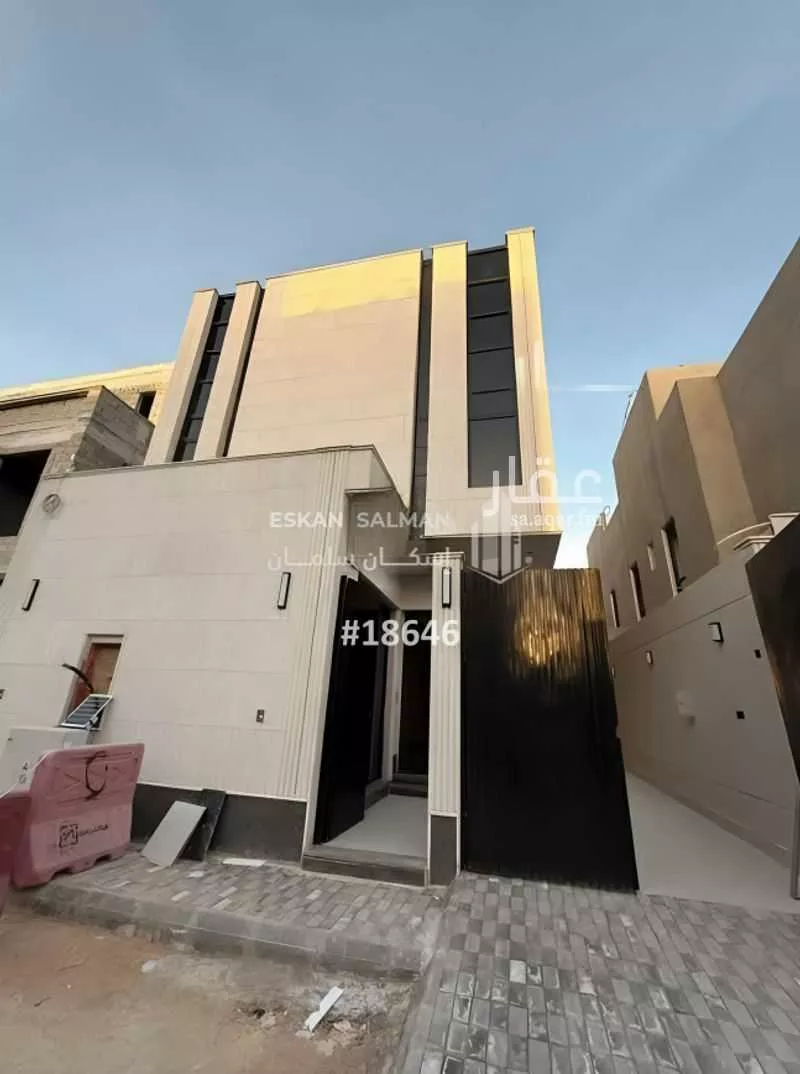 فيلا للبيع في شارع ابي رفاعة العدوي, حي الرمال, مدينة الرياض, منطقة الرياض 1 صورة