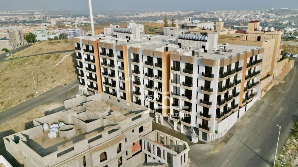 شقة للبيع في شارع الرقبان, حي الروابي, مدينة أبها, منطقة عسير 1 صورة