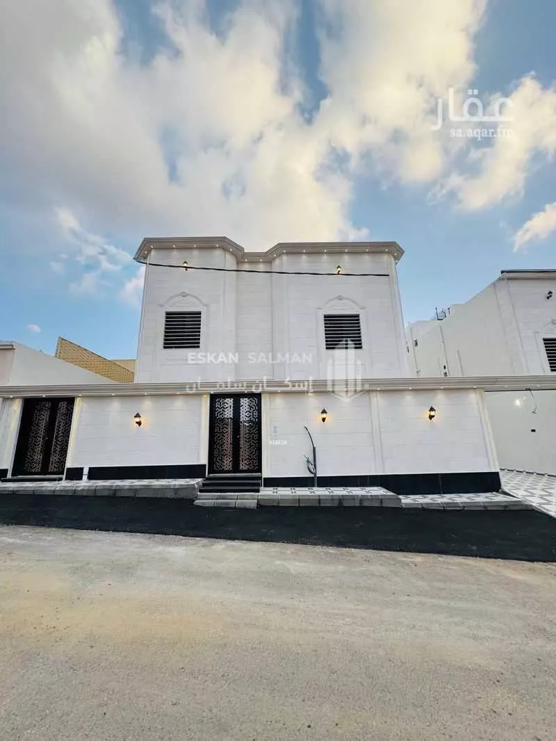 فيلا للبيع في شارع ابي بكر الكتبي, حي الرحاب, مدينة الطائف, منطقة مكة المكرمة 1 صورة