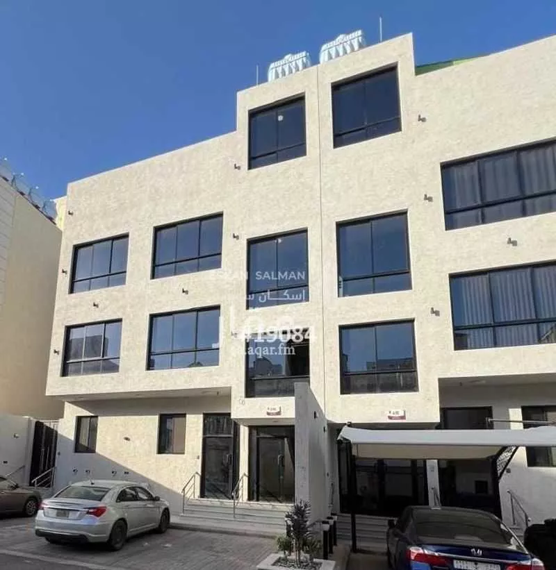 دور للبيع في شارع يحيى بن مسلم, حي شوران, مدينة المدينة المنورة, منطقة المدينة المنورة 1 صورة