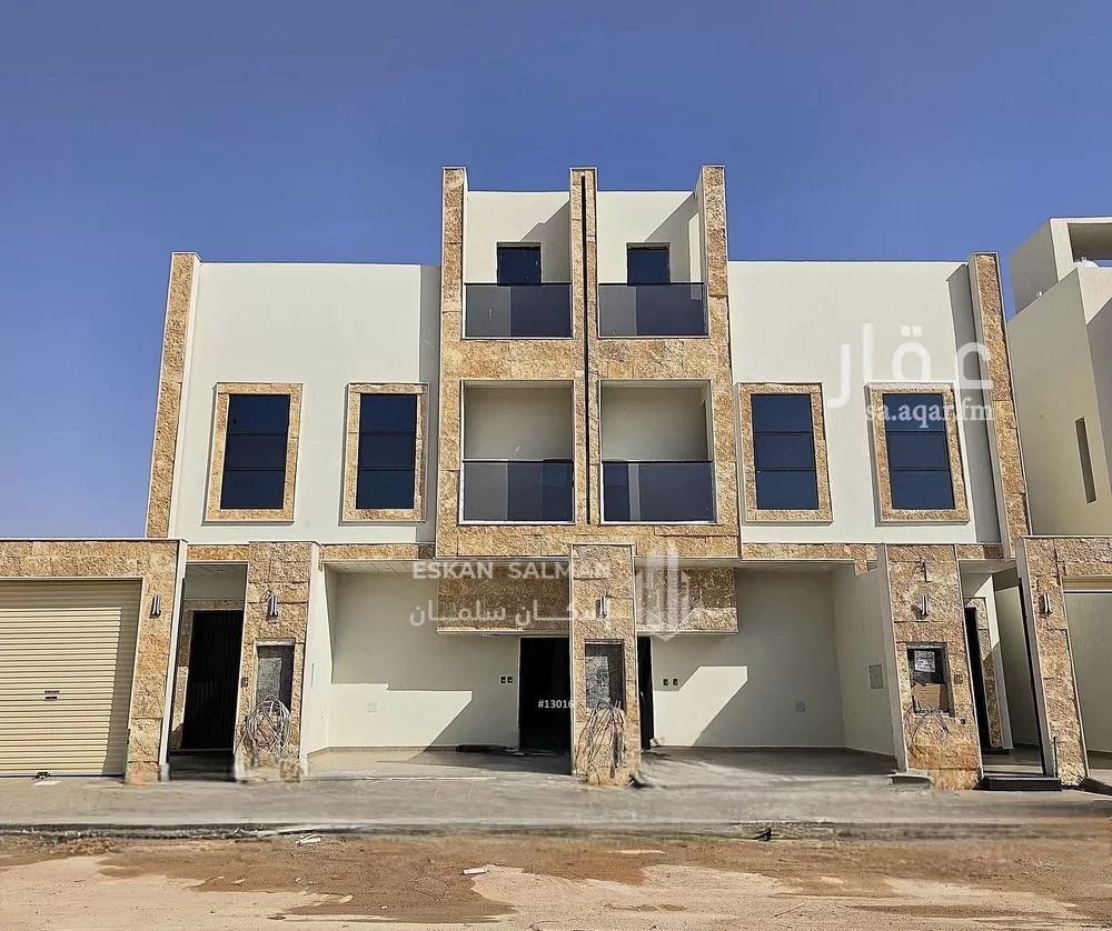 دور للبيع في شارع الضياء, حي الجنادرية, مدينة الرياض, منطقة الرياض 1 صورة