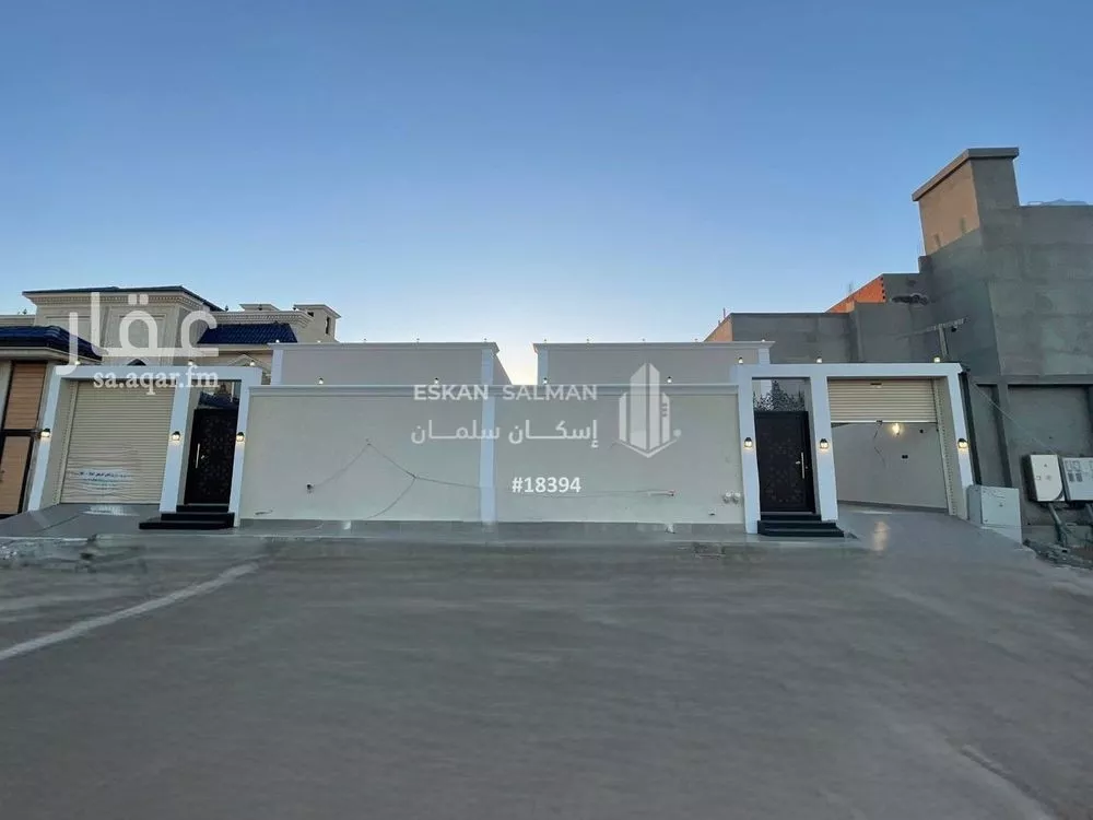 دور للبيع في شارع غالب زيد, حي الفروسية, مدينة جدة, منطقة مكة المكرمة 1 صورة