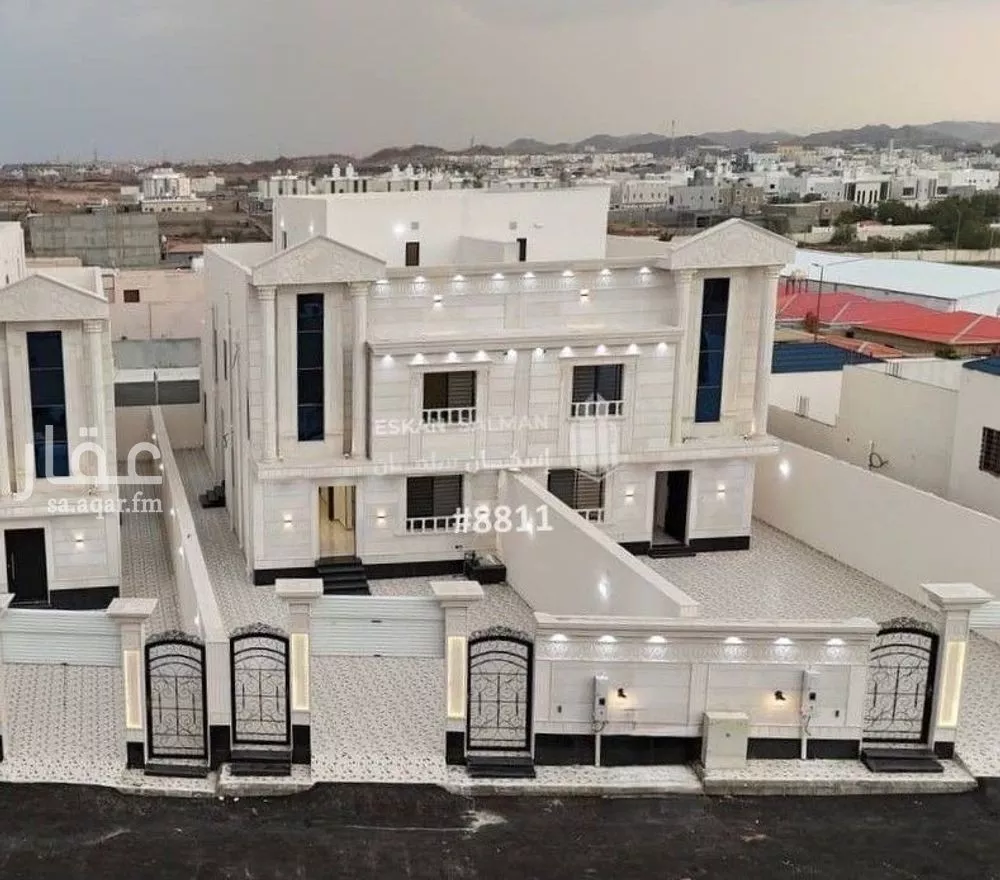 فيلا للبيع في شارع الاحوص ابن مسعود ابن كعب, حي القهيب, مدينة امارة منطقة مكة المكرمة - الطائف, منطقة مكة المكرمة 1 صورة