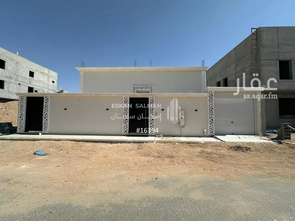 دور للبيع في شارع محمد بن هبة الله, حي ضاحية الإسكان, مدينة الطائف, منطقة مكة المكرمة 1 صورة