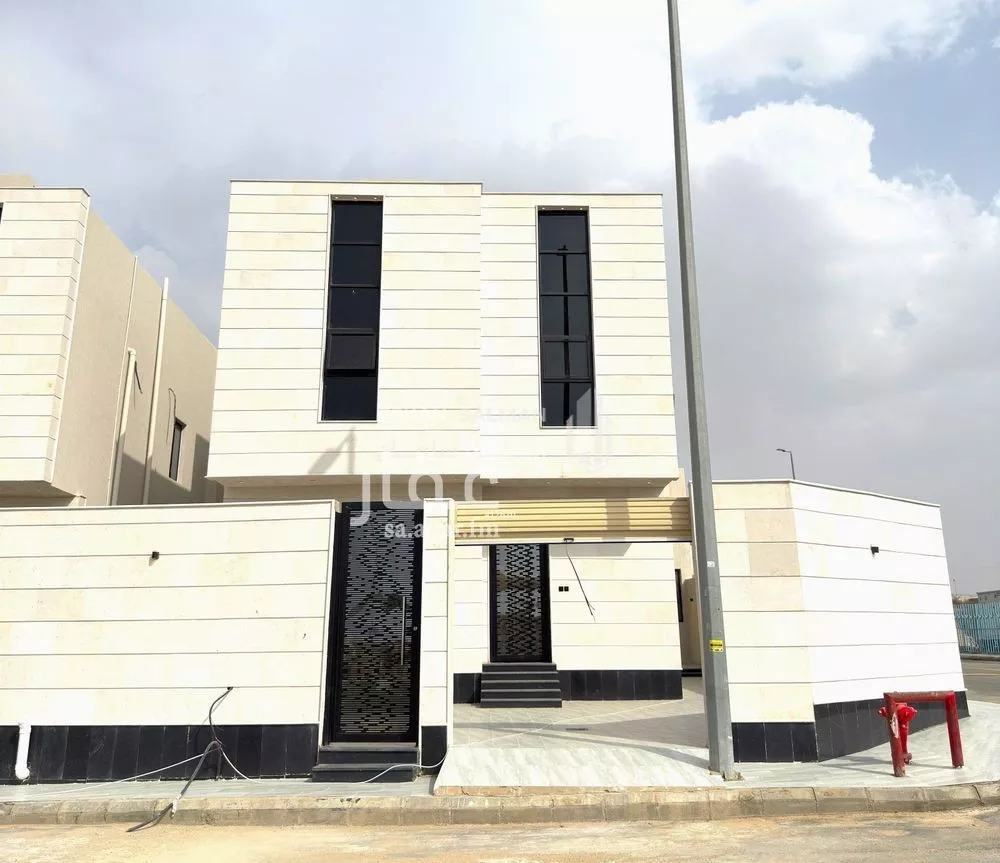 فيلا للبيع في شارع عبدالواحد ابن الحسين, حي الرحبة, مدينة امارة منطقة مكة المكرمة - الطائف, منطقة مكة المكرمة 1 صورة