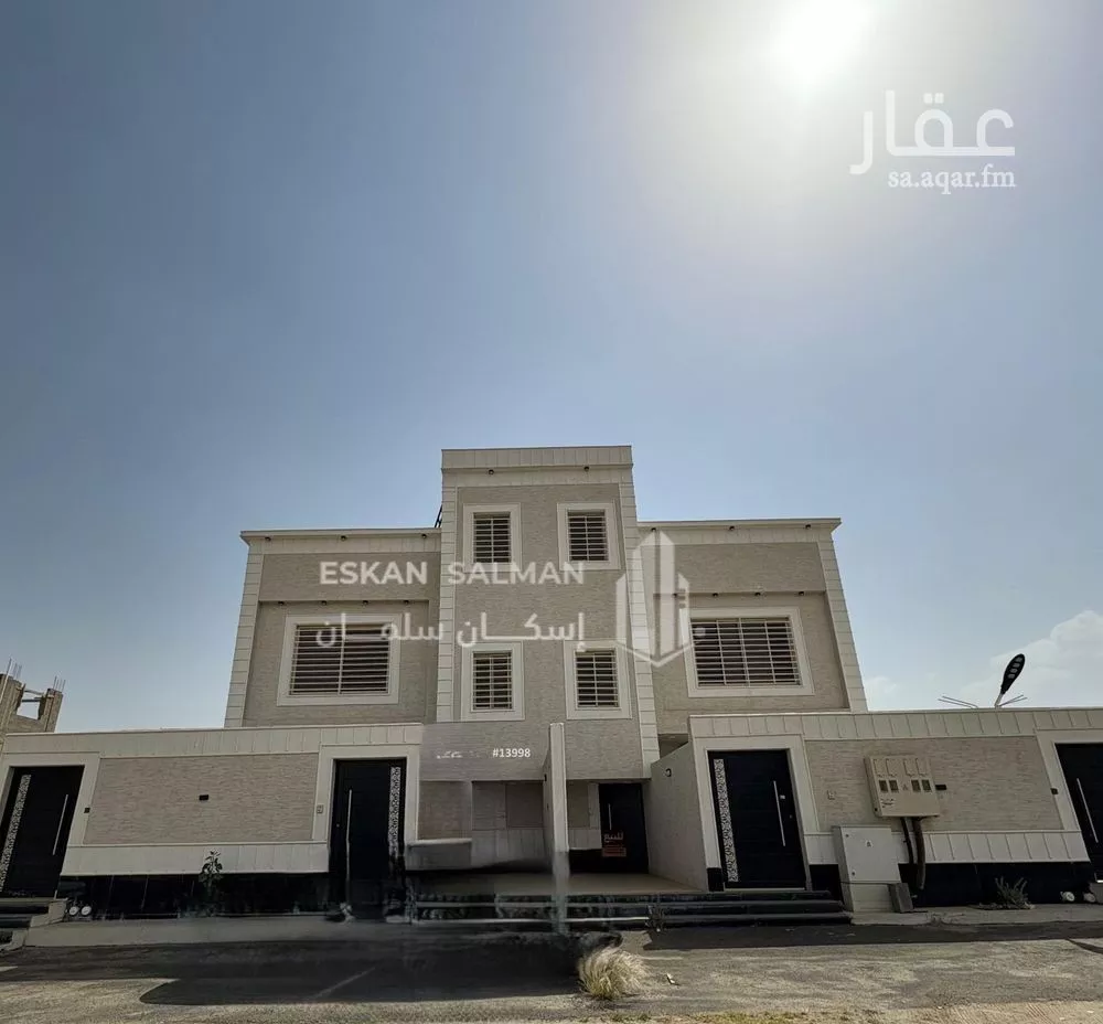 فيلا للبيع في شارع 36 شعبة الشيخ, حي شعبة الشيخ, مدينة خميس مشيط, منطقة عسير 1 صورة
