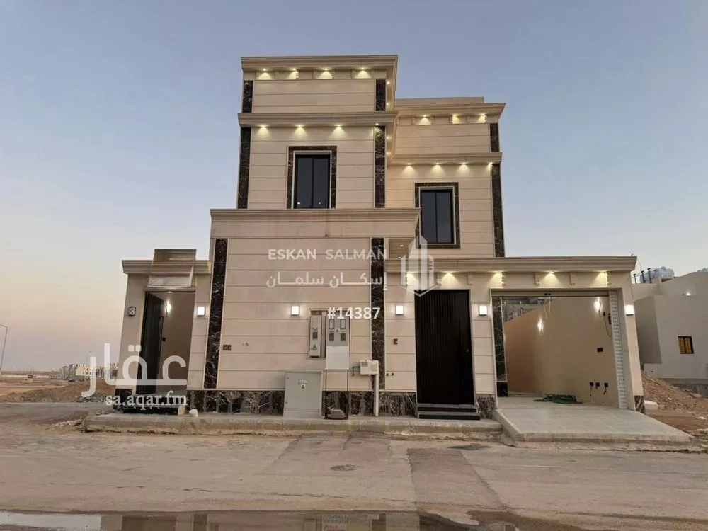 دور للبيع في شارع الصبح الأسفل, حي الجنادرية, مدينة الرياض, منطقة الرياض 1 صورة