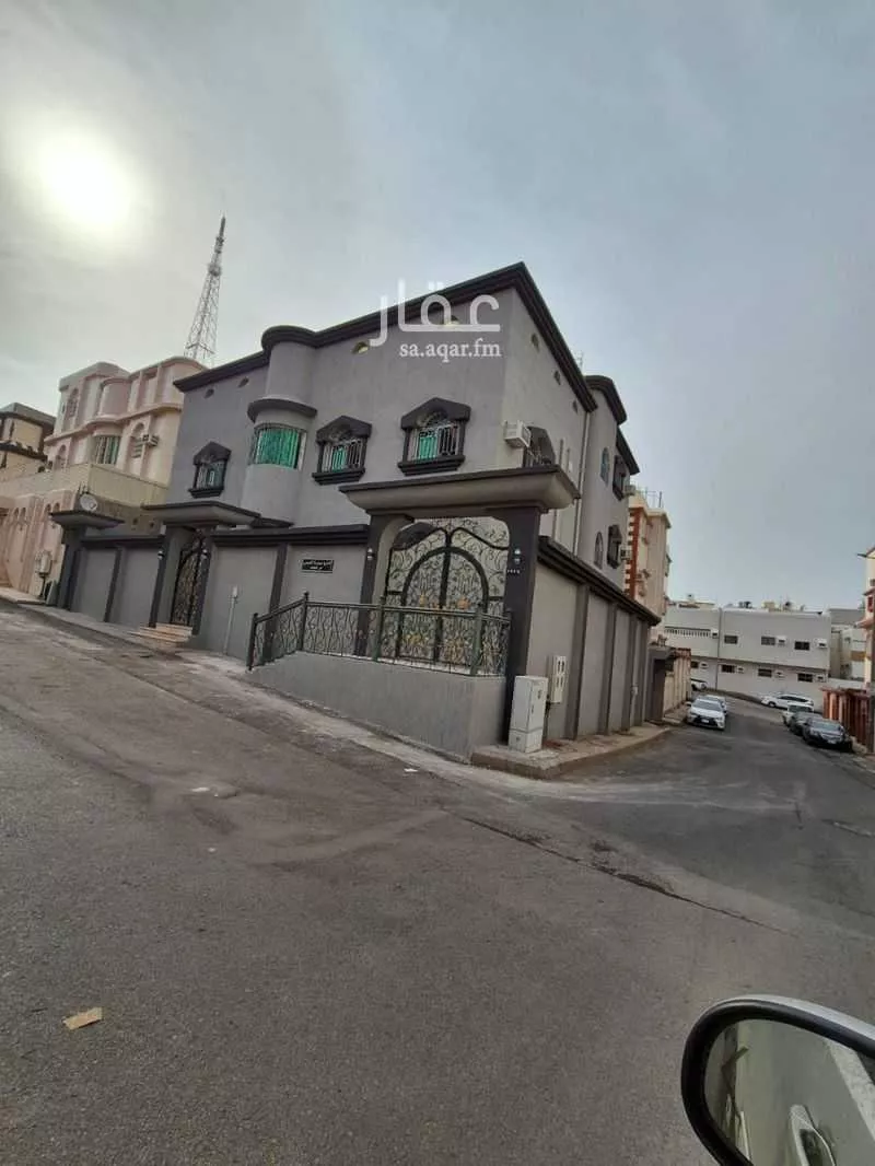 فيلا للبيع في شارع نعيم بن مسعود, حي النسيم, مدينة امارة منطقة مكة المكرمة - الطائف, منطقة مكة المكرمة 1 صورة