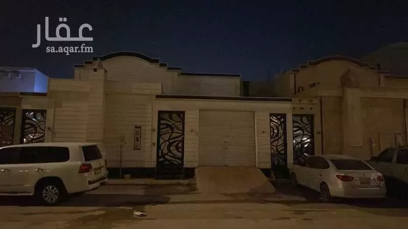 فيلا للإيجار في شارع عباس يوسف قطان ، حي ديراب ، الرياض ، منطقة الرياض 1 صورة