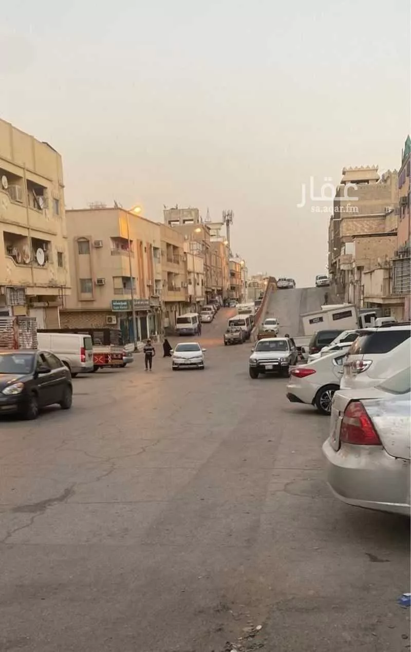عمارة للبيع في حي منفوحة, مدينة الرياض, منطقة الرياض 1 صورة