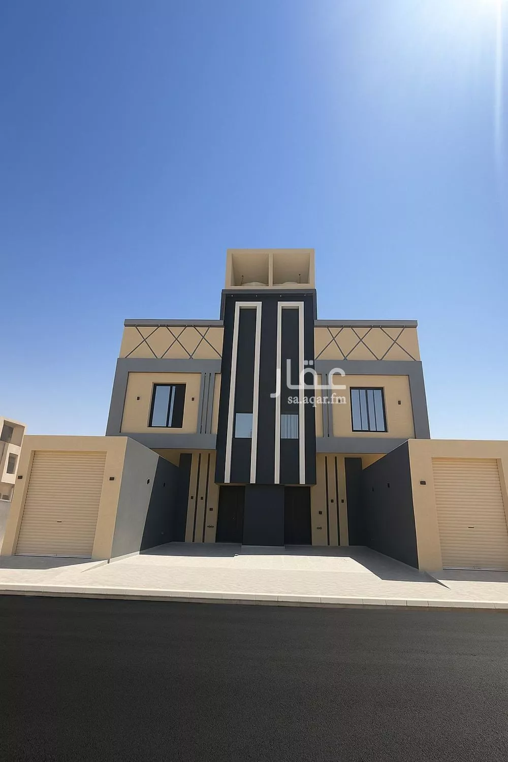 دور للبيع في شارع شارع حي عكاظ , حي عكاظ, مدينة الرياض, منطقة الرياض 1 صورة