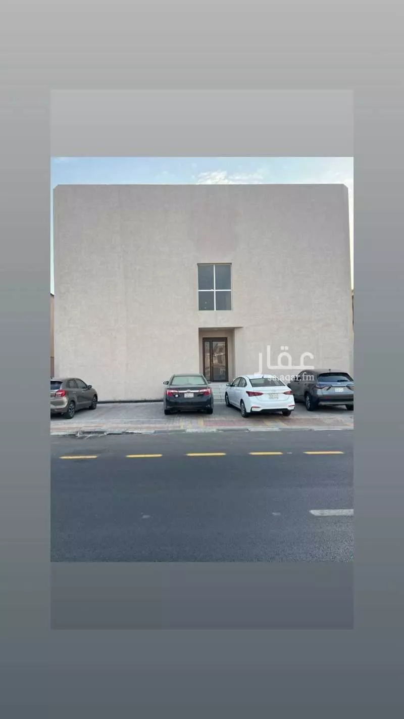عمارة للبيع في شارع التجاري, حي النزهة, مدينة الدمام, المنطقة الشرقية 1 صورة