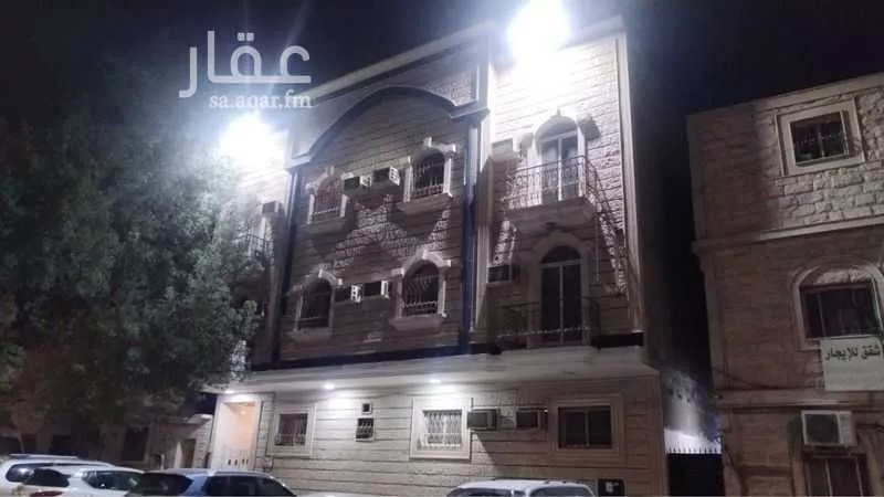 عمارة للبيع في شارع الدرعية, حي الثقبة, مدينة الخبر, المنطقة الشرقية 1 صورة