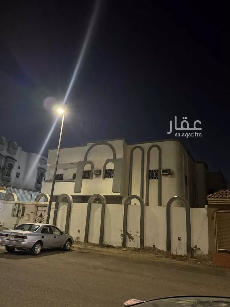 عمارة للبيع في شارع ابن البرهان النحاس, حي الجوهرة, مدينة جدة, منطقة مكة المكرمة 1 صورة