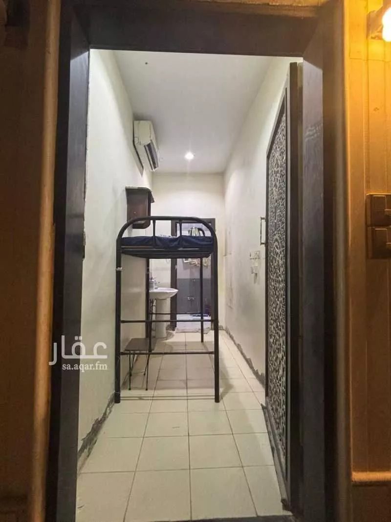 غرفة للإيجار في شارع بكر صباغ الشافعي, حي العوالي, مدينة الرياض, منطقة الرياض 1 صورة