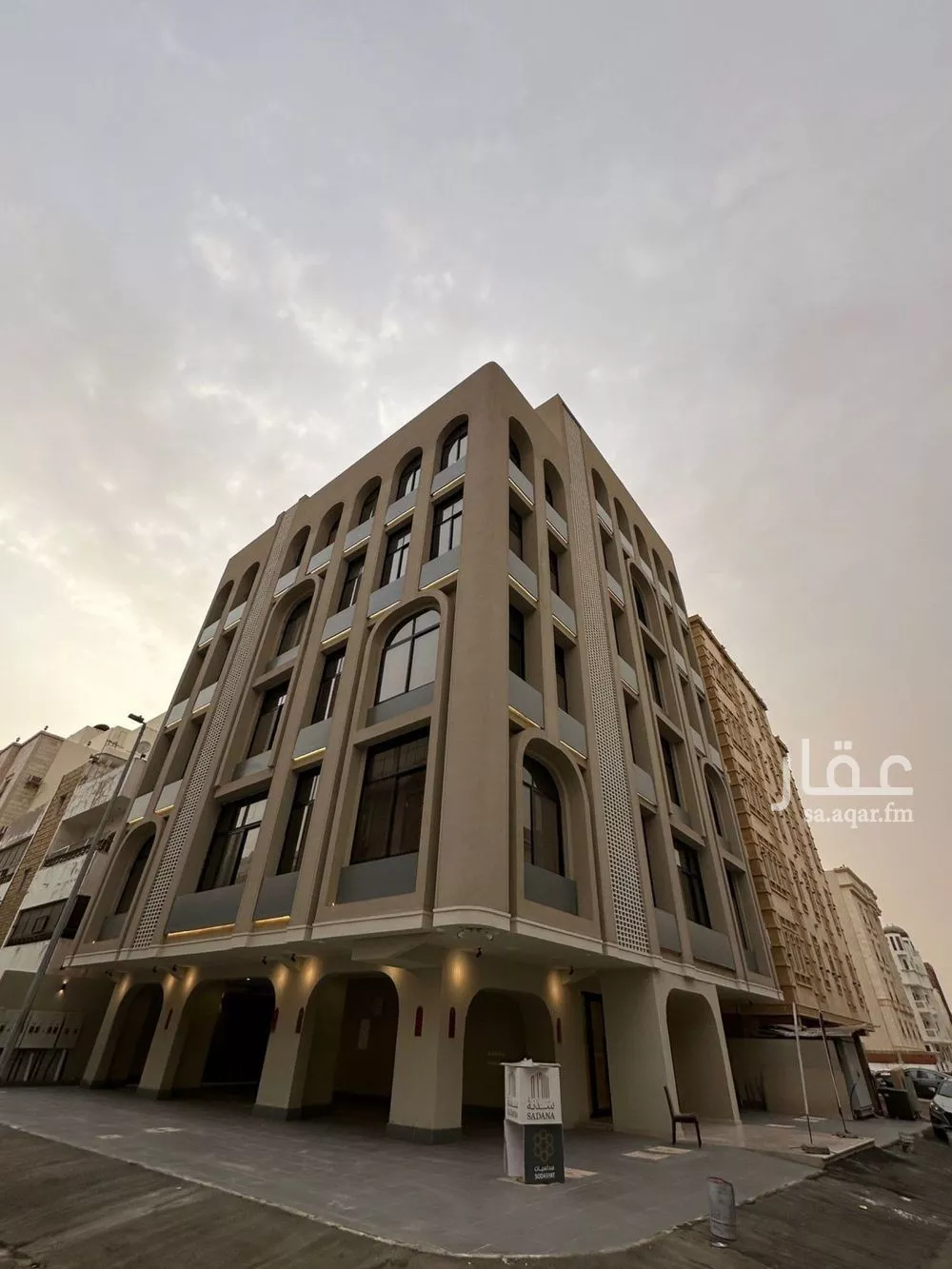 شقة للبيع في شارع ابو زبيد, حي الروضة, مدينة جدة, منطقة مكة المكرمة 1 صورة