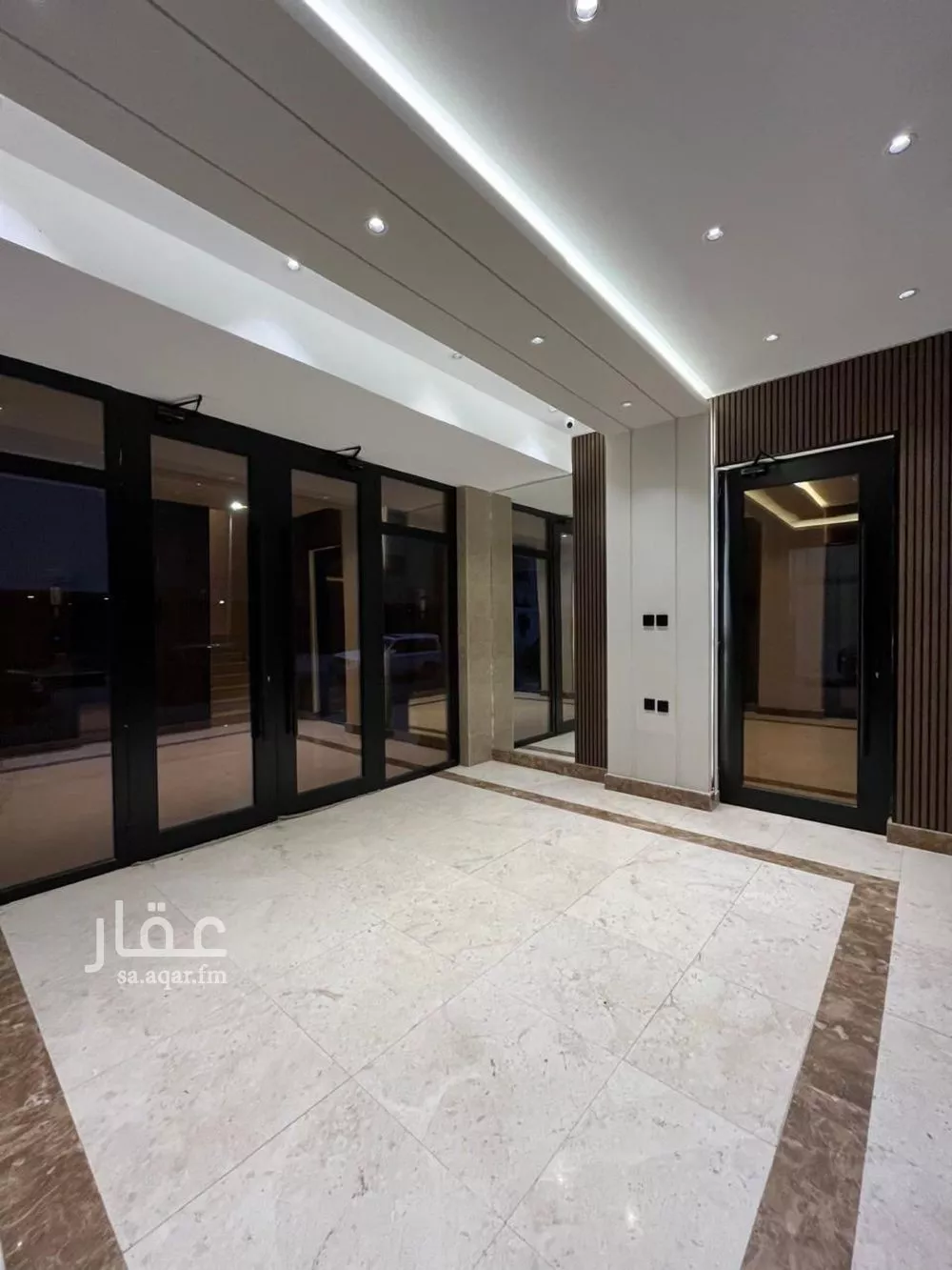 شقة للبيع في شارع اليزدي, حي الفيصلية, مدينة جدة, منطقة مكة المكرمة 1 صورة