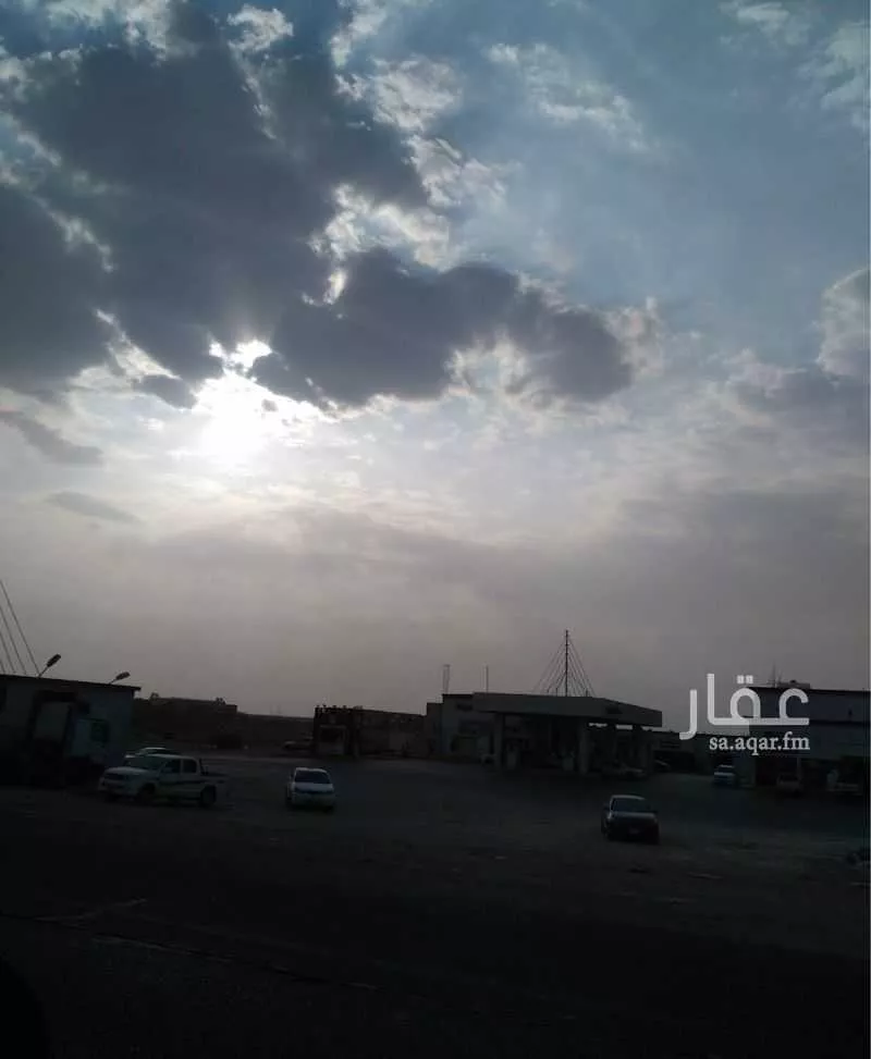 محل للإيجار في شارع شهيد الدين ثم الوطن عبدالله بن محمد بن, حي طويق, مدينة الرياض, منطقة الرياض 1 صورة