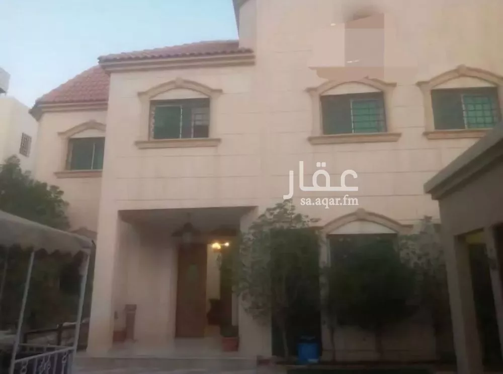 فيلا للبيع في شارع الفجيرة, حي النهضة, مدينة الرياض, منطقة الرياض 1 صورة