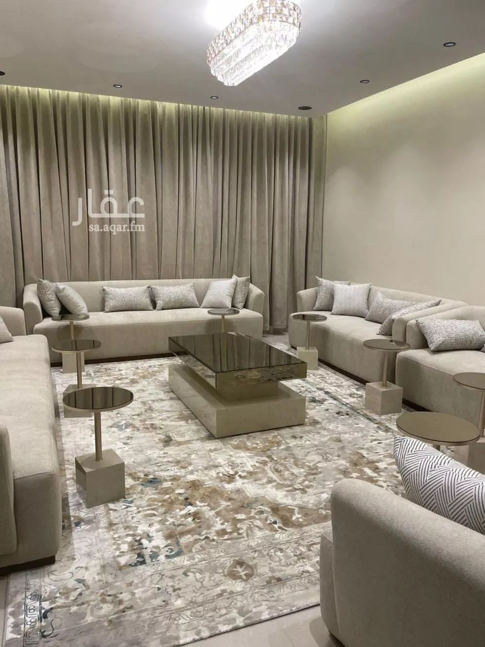 فيلا للبيع في شارع رقم 162, حي الجنادرية, مدينة الرياض, منطقة الرياض 1 صورة