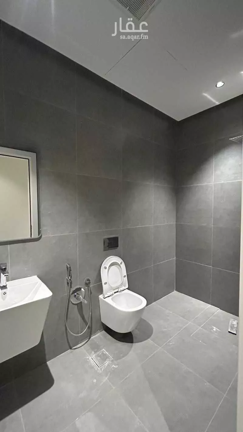 شقة للبيع في شارع شهيد الدين ثم الوطن عبدالرحمن سعيد عبد, حي السعادة, مدينة الرياض, منطقة الرياض 1 صورة