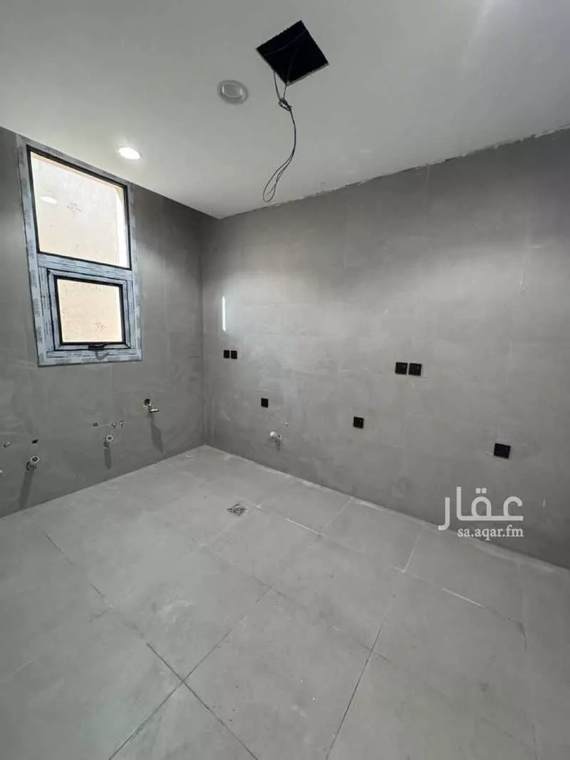 دور للبيع في شارع بركات الانماطي, حي عكاظ, مدينة الرياض, منطقة الرياض 1 صورة