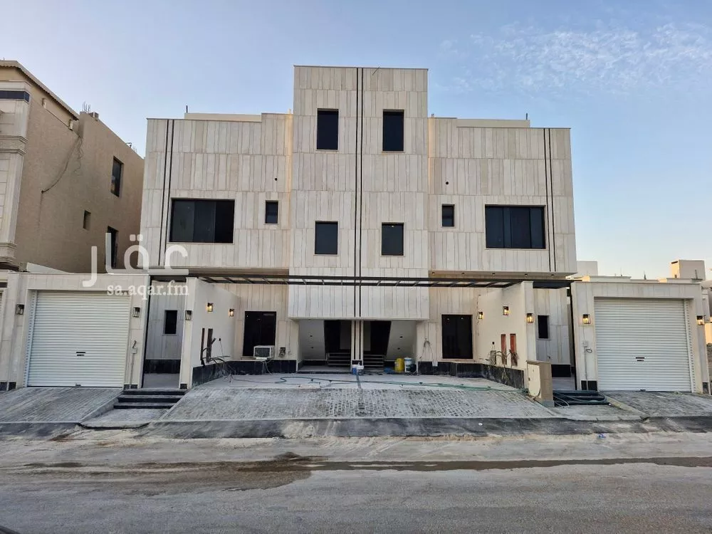 دور للبيع في شارع عبدالجبار بن الورد, حي العارض, مدينة الرياض, منطقة الرياض 1 صورة