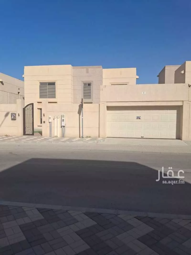 فيلا للبيع في شارع شارع الثمام 3, مدينة مدينه الجبيل الصناعيه, المنطقة الشرقية 1 صورة