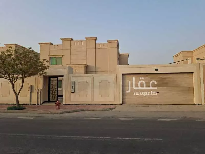 فيلا للبيع في شارع شارع العذيب 2, مدينة مدينه الجبيل الصناعيه, المنطقة الشرقية 1 صورة