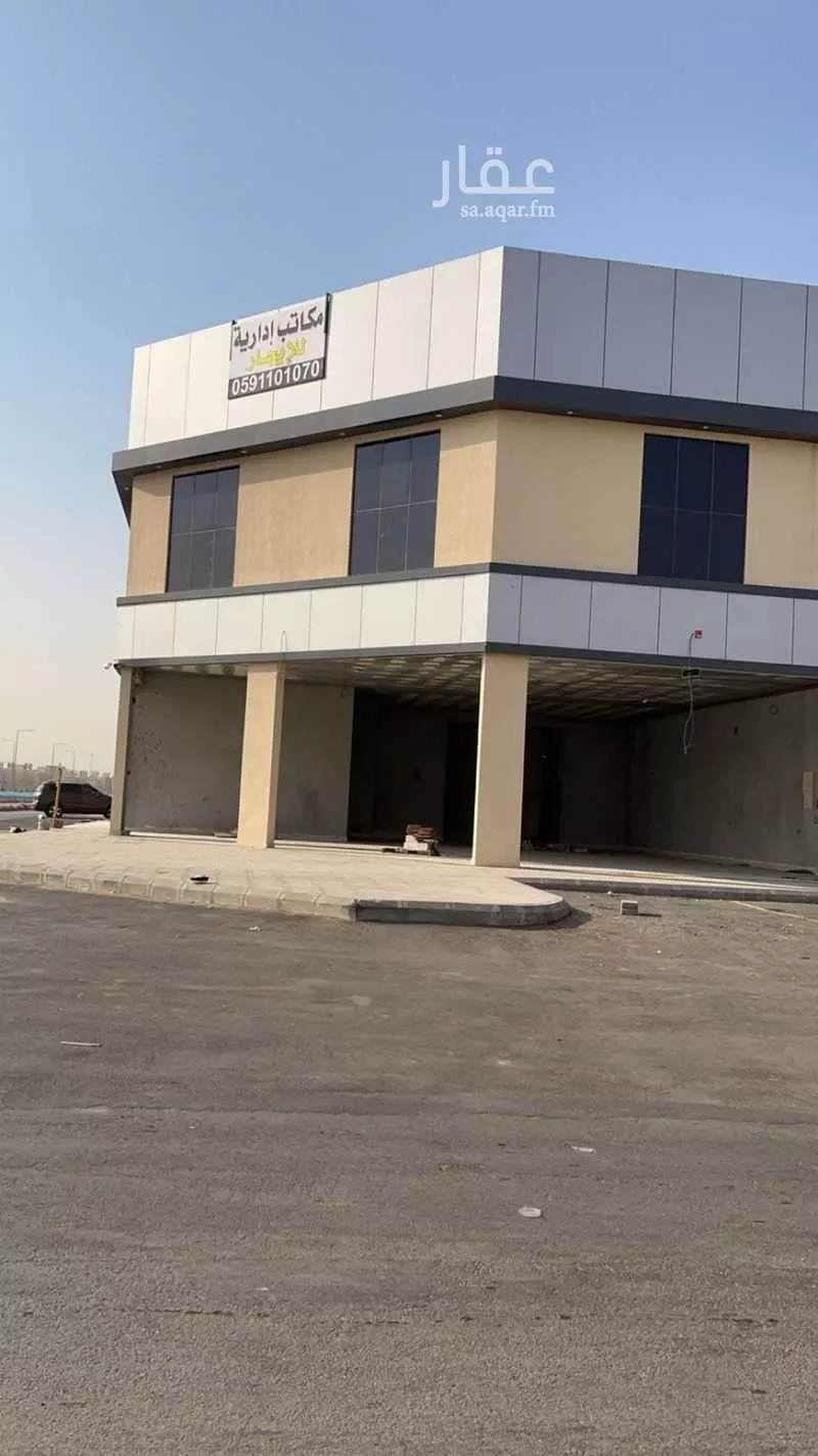 مكتب تجاري للإيجار في شارع علي البجادي ، حي الرمال ، الرياض ، منطقة الرياض 1 صورة