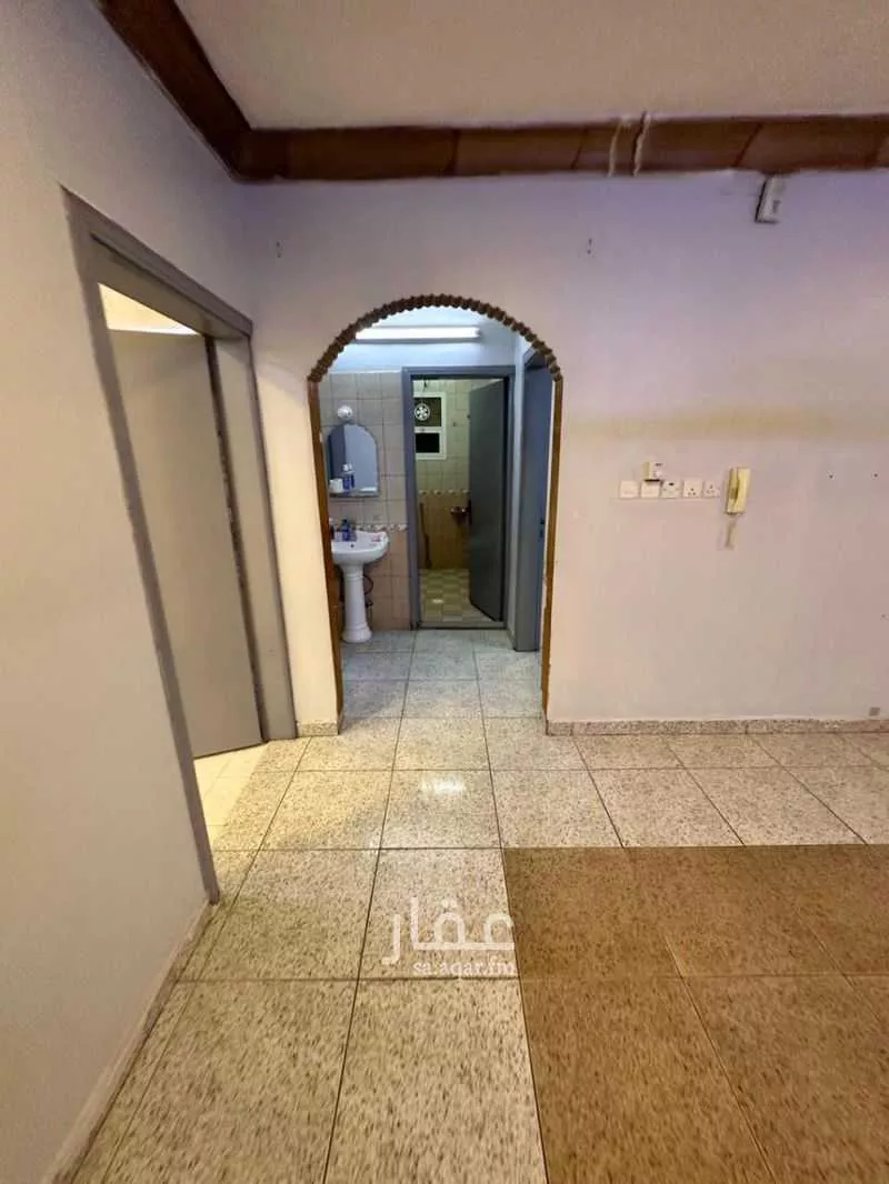 شقة للإيجار في شارع عبدالقادر الجز??ئري, حي الدار البيضاء, مدينة الرياض, منطقة الرياض 1 صورة