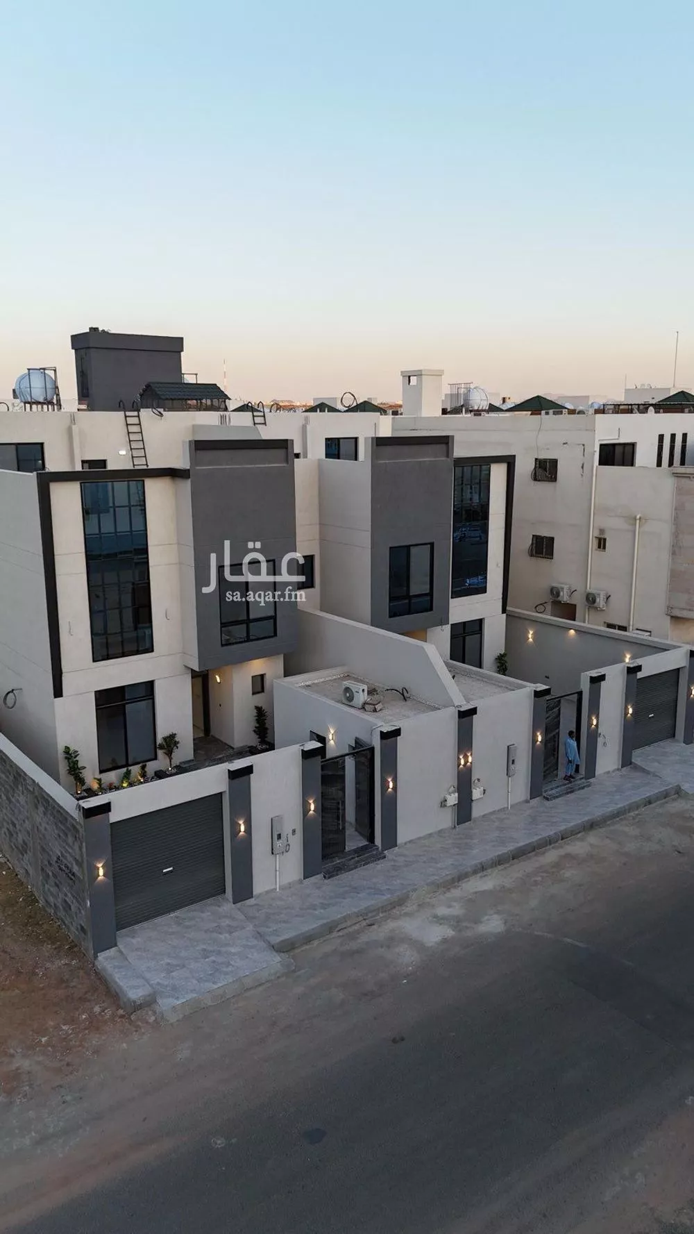 فيلا للبيع في شارع عبيدالله البغدادي, حي الرانوناء, مدينة المدينه المنوره, منطقة المدينة المنورة 1 صورة
