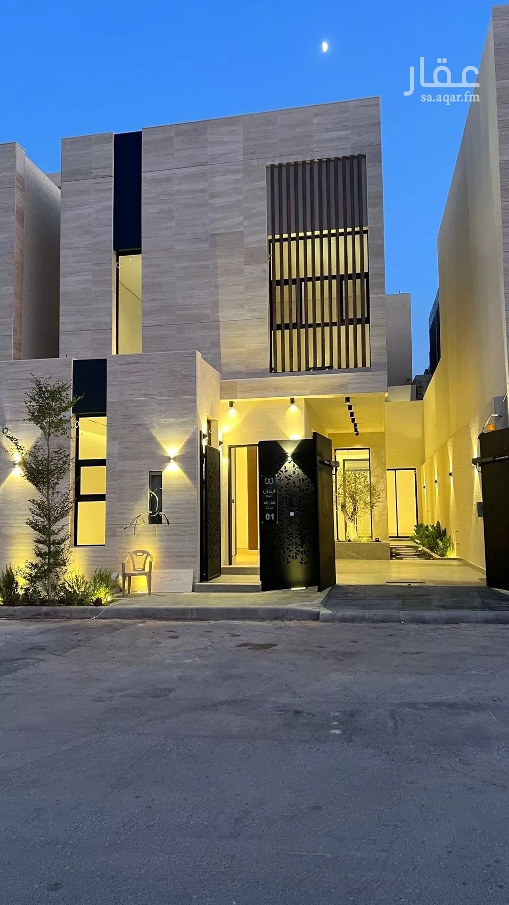 فيلا للبيع في شارع عبدالله النحوي, حي المهدية, مدينة الرياض, منطقة الرياض 1 صورة