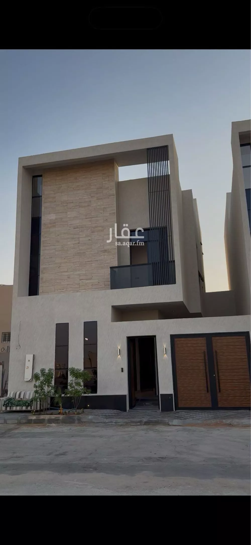 فيلا للبيع في شارع عبدالله النحوي, حي المهدية, مدينة الرياض, منطقة الرياض 1 صورة