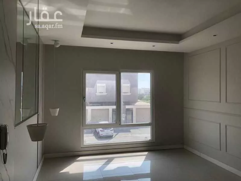 فيلا للبيع في شارع الصنوبر, حي النورس, مدينة الدمام, المنطقة الشرقية 1 صورة