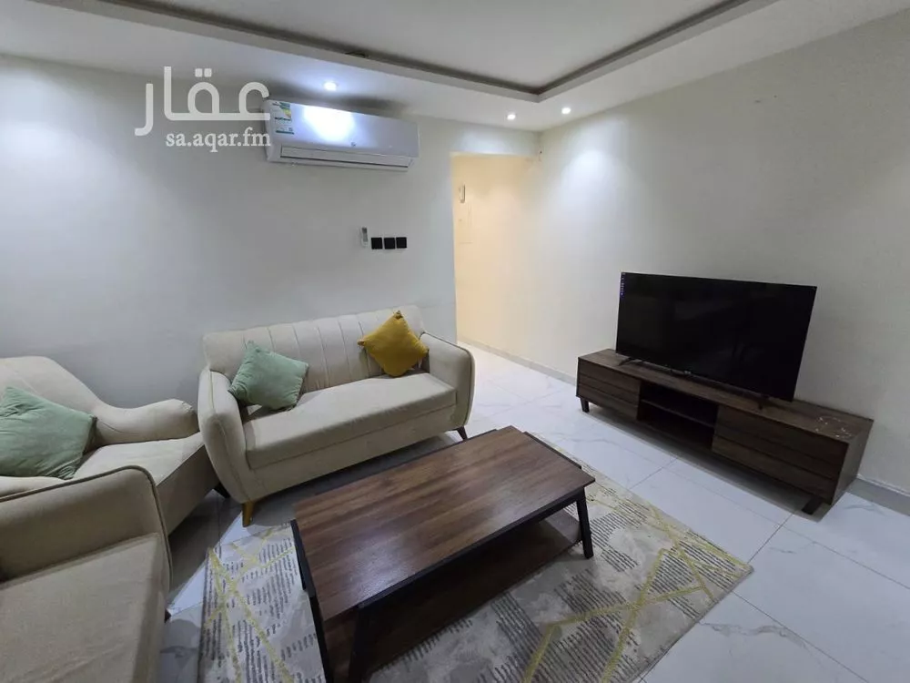 شقة للإيجار في شارع عثمان بن عيسى, حي الإزدهار, مدينة الرياض, منطقة الرياض 1 صورة