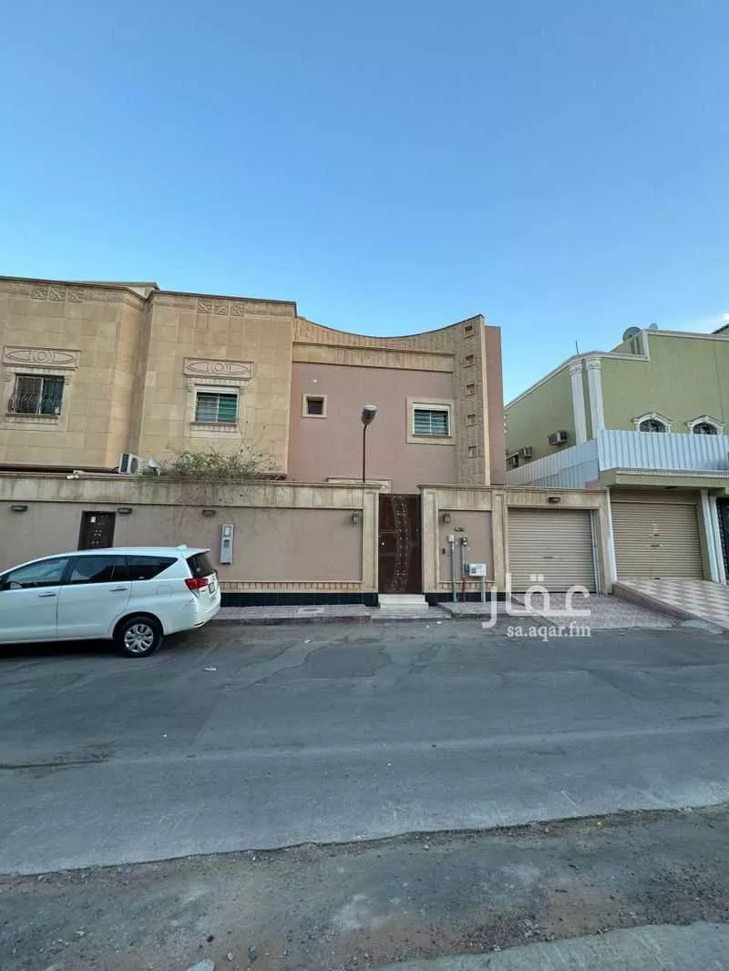 فيلا للبيع في شارع المضاف, حي الوادي, مدينة الرياض, منطقة الرياض 1 صورة