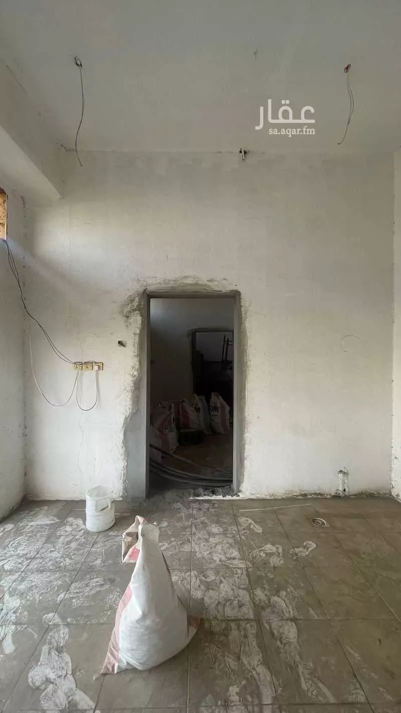 محل للإيجار في شارع عتبان ابن عبيد ابن عمرو العبدي, حي سكة الحديد, مدينة المدينة المنورة, منطقة المدينة المنورة 1 صورة