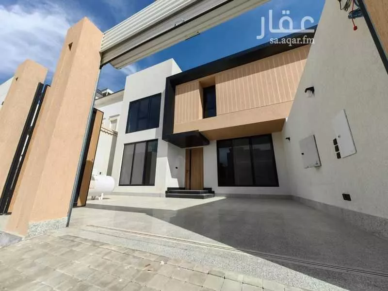 فيلا للإيجار في شارع سويد الأنصاري ، حي المرسلات ، الرياض ، منطقة الرياض 1 صورة