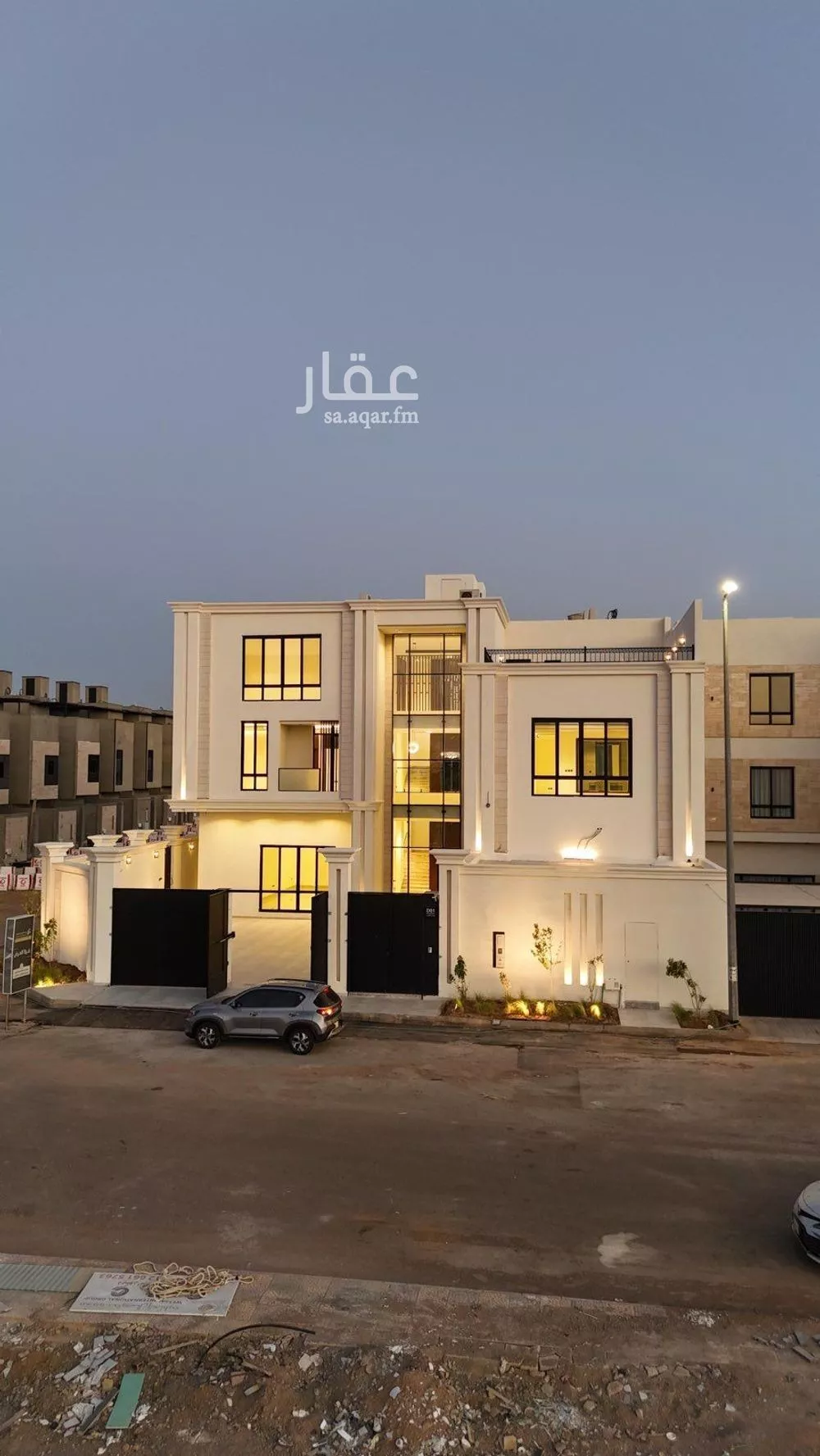 فيلا للبيع في شارع ابن الانصاري, حي وادي مذينب, مدينة المدينه المنوره, منطقة المدينة المنورة 1 صورة