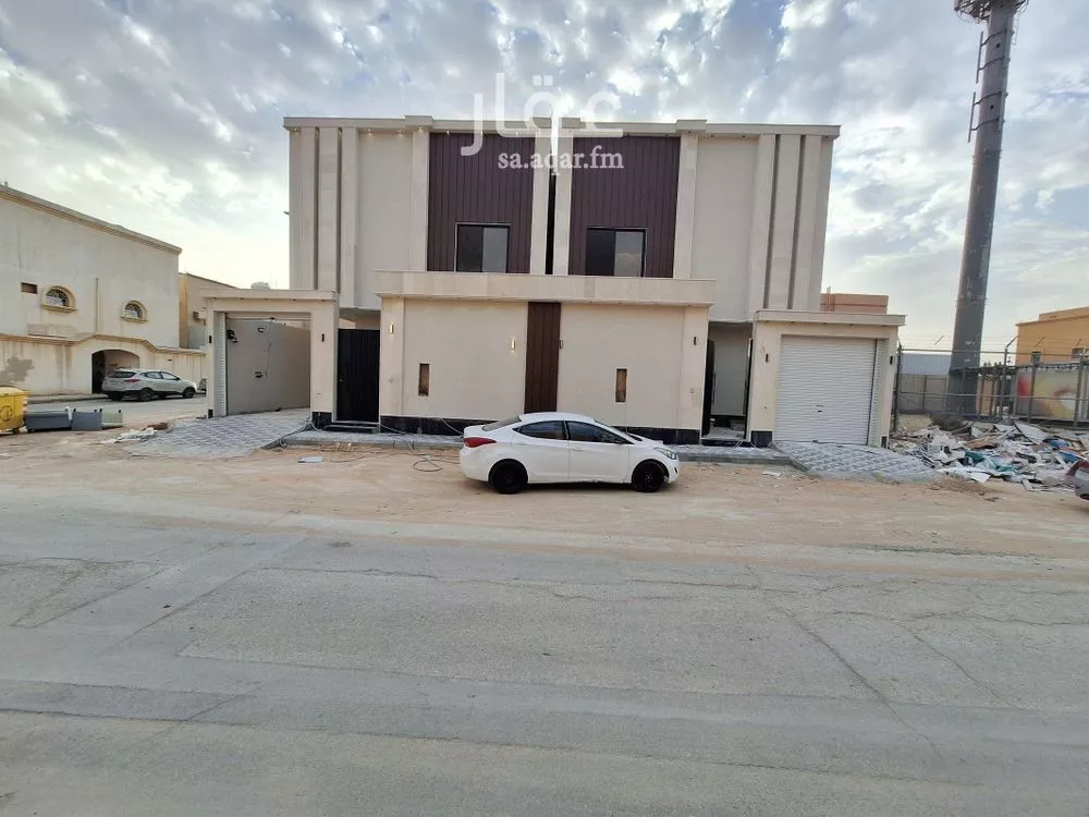 فيلا للبيع في شارع الحوير, حي طويق, مدينة الرياض, منطقة الرياض 1 صورة