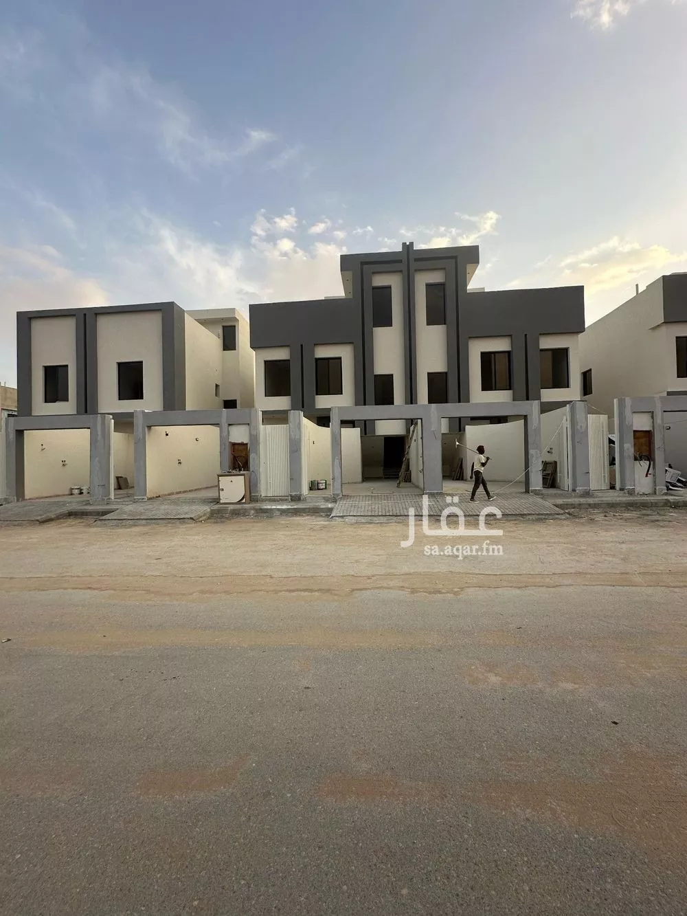 دور للبيع في شارع ابراهيم الجاسر, حي عكاظ, مدينة الرياض, منطقة الرياض 1 صورة