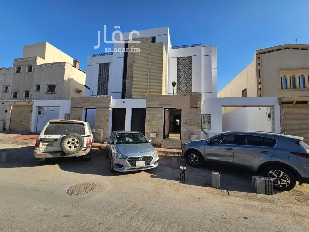 دور للبيع في شارع الجاروديه, حي الدار البيضاء, مدينة الرياض, منطقة الرياض 1 صورة