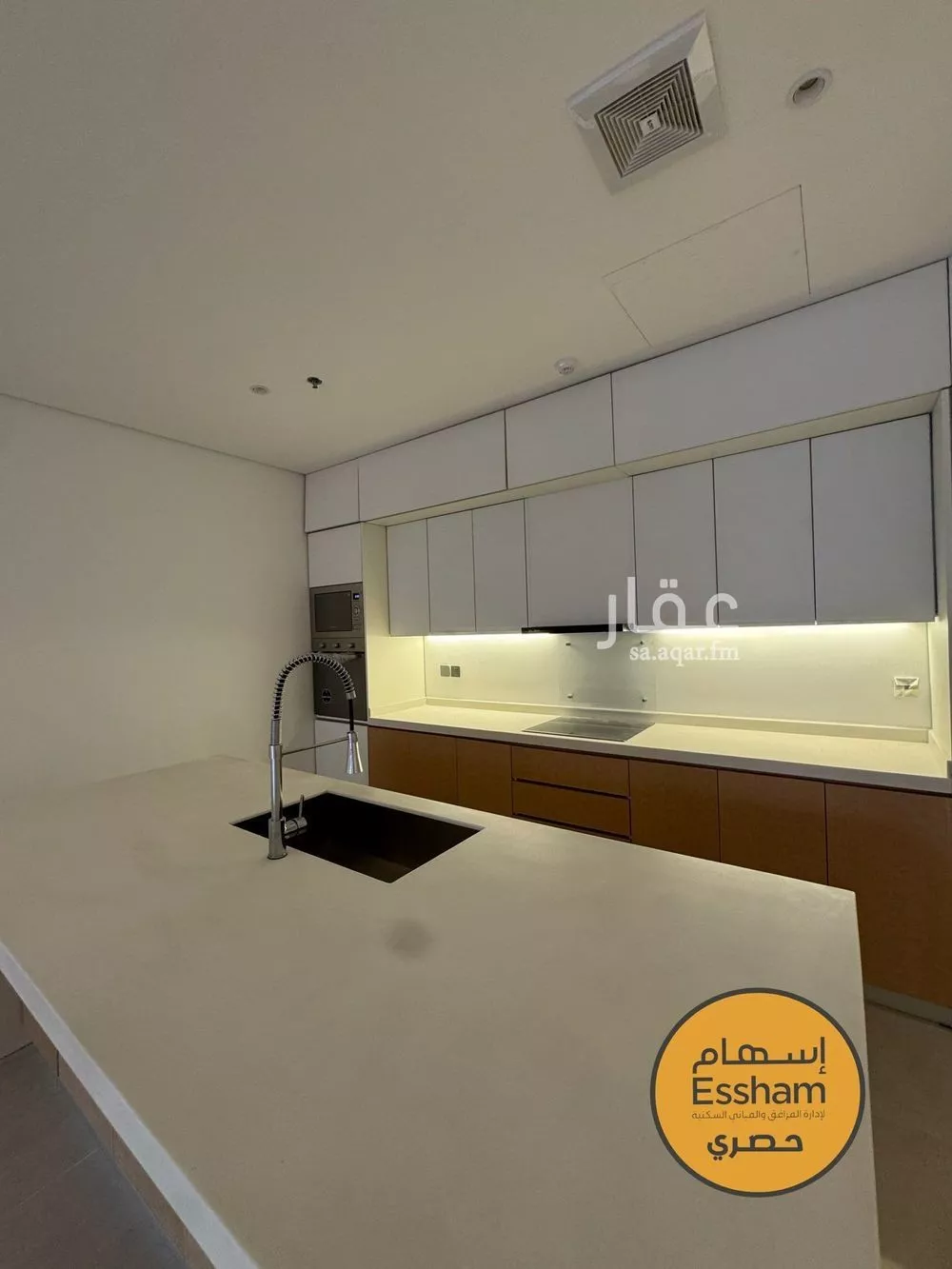 شقة للإيجار في شارع الامير عبدالعزيز ابن فهد ابن عبدالعزيز, حي الحزام الذهبي, مدينة الخبر, المنطقة الشرقية 1 صورة