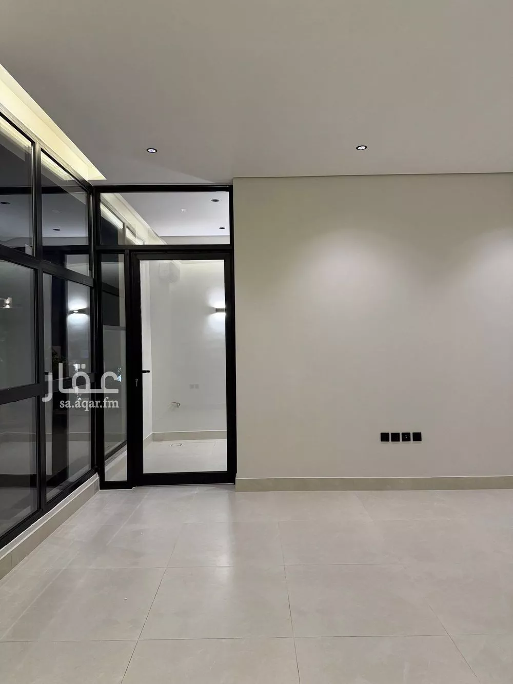 دور للبيع في شارع يحيى الثعلبي, حي الملز, مدينة الرياض, منطقة الرياض 1 صورة