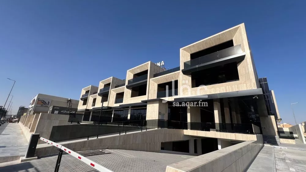 مكتب تجاري للإيجار في شارع خالد بن الوليد الفرعي, حي غرناطة, مدينة الرياض, منطقة الرياض 1 صورة