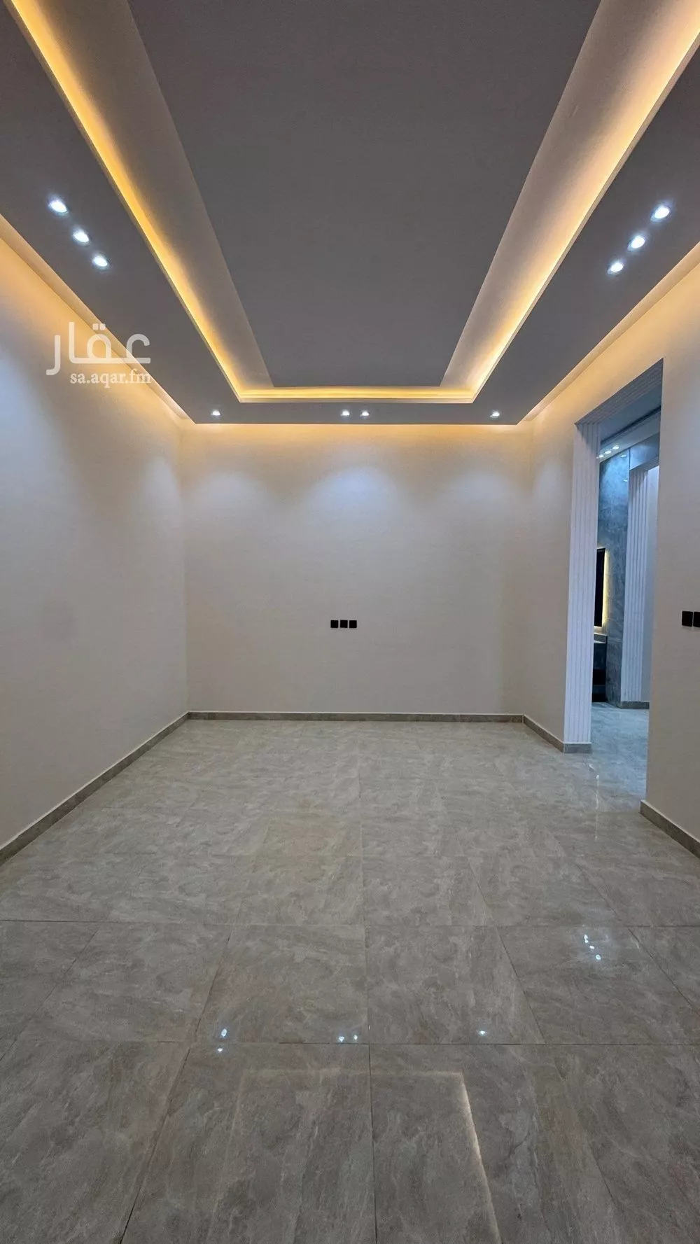 فيلا للبيع في شارع علي حسن, حي النظيم, مدينة الرياض, منطقة الرياض 1 صورة