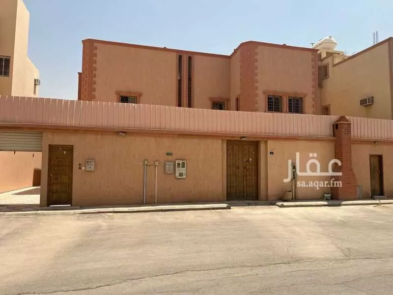 فيلا للإيجار في شارع ام الظلة ، حي العريجاء الوسطى ، الرياض ، منطقة الرياض 1 صورة