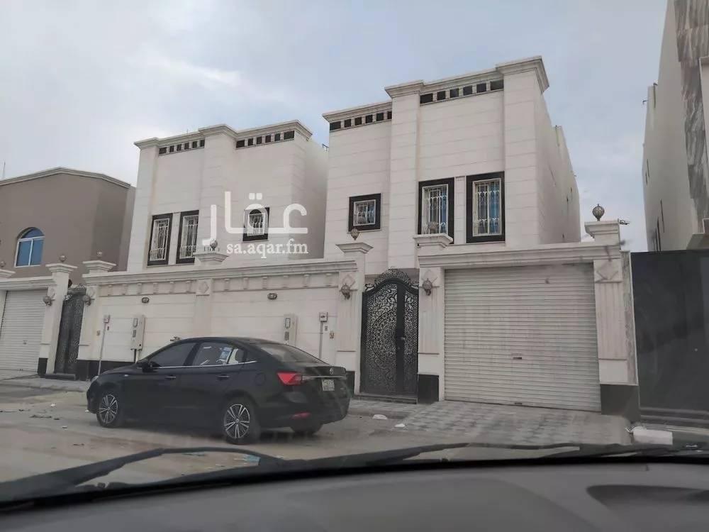 فيلا للبيع في شارع جازان, حي ضاحية الملك فهد, مدينة الدمام, المنطقة الشرقية 1 صورة