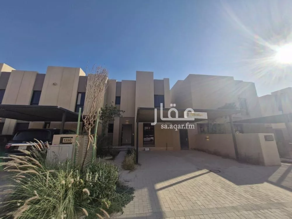 فيلا للإيجار في شارع رقم 1080, حي سدرة, مدينة الرياض, منطقة الرياض 1 صورة